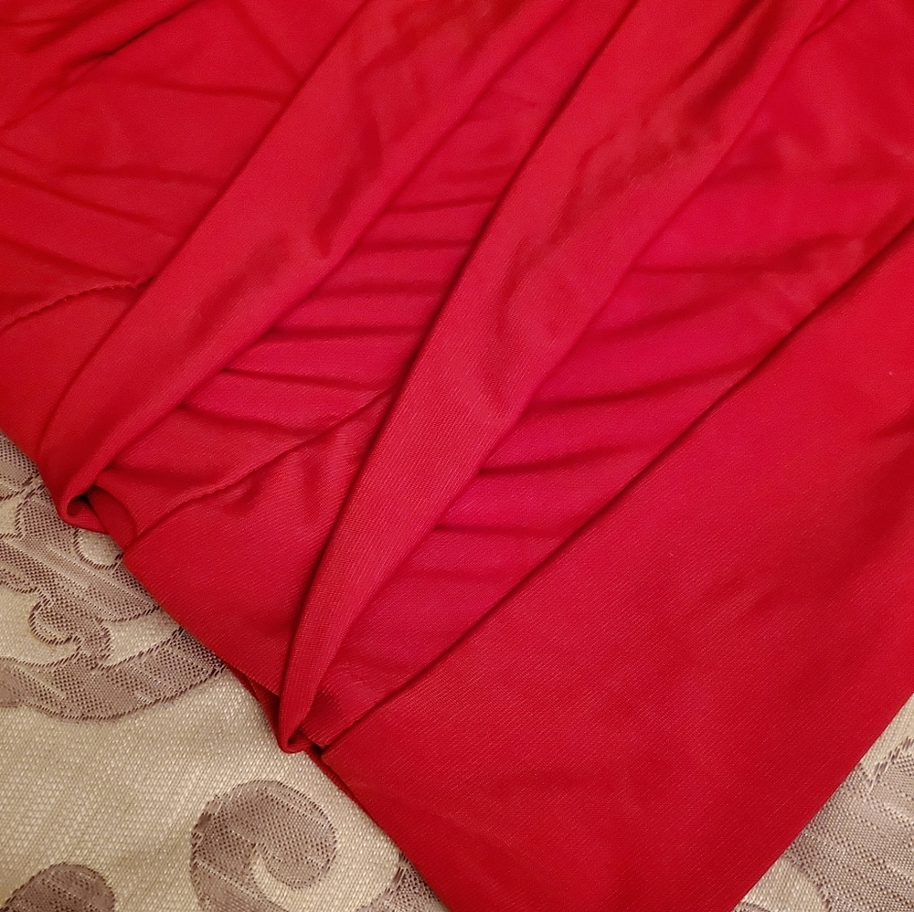 Dress - Picture 5 of 5
